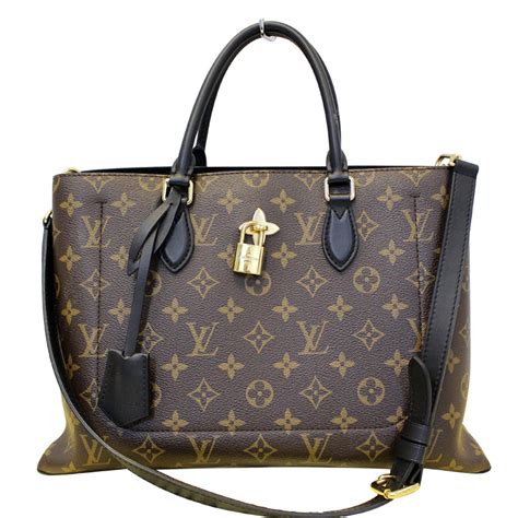 louis vuitton female bag|louis vuitton tote bag price.